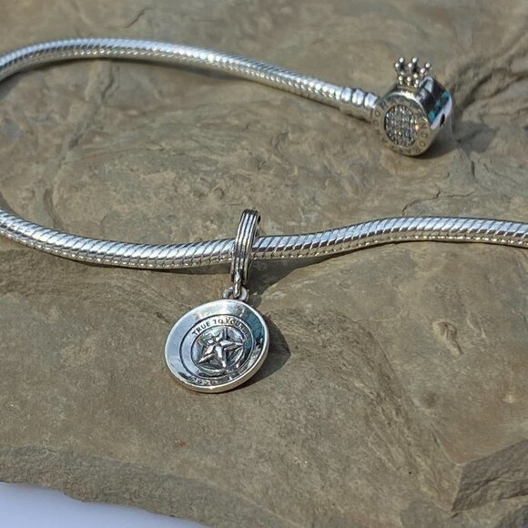 💜 Sterling Silver Marvel The Avengers Captain America Shield Dangle Charm - Picture 4 of 7